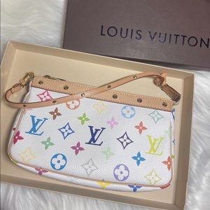Louis Vuitton Pochette Accessoires Multicolor